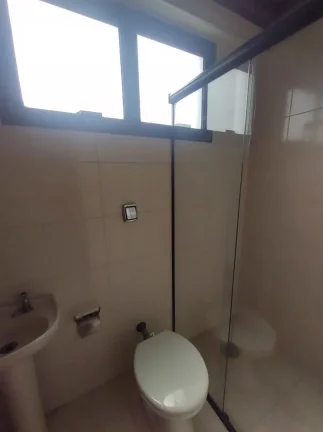 Imagem Apartamento Centro PiracicabaCom 150 m² o imóvel conta com sala para 2 ambientes com sacada ,lavab...