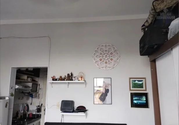 Imagem Oportundade - Apartamento compacto (Kitnet) na Ocian 3º andar, 600m da praia