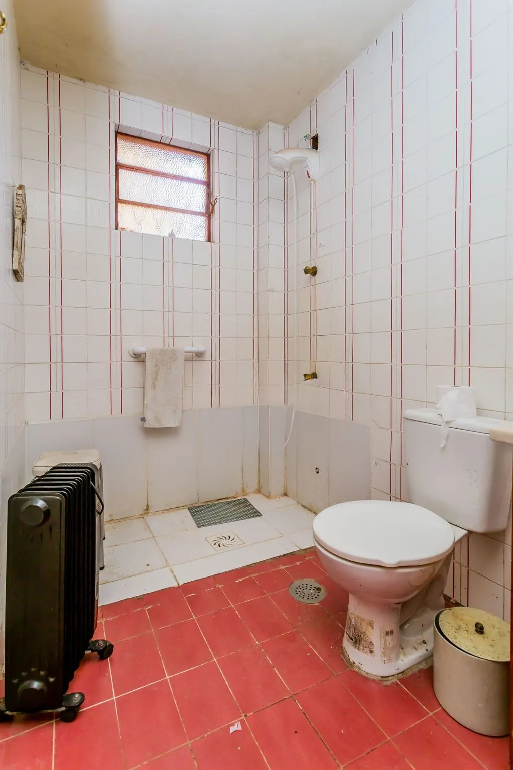 Imagem Casa de 3 dormitórios no Bairro Vila Jardim - Porto Alegre