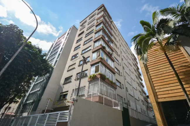 Imagem Apartamento à venda em São Paulo, Santa Cecília, com 3 quartos, 145m2