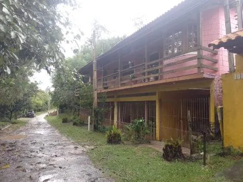 Imagem VENDA CHACARA CONDOMINIO SANTA ISABEL Excelente oportunidade!Com A/T 580m² e A/C 120m² distribuídos em 2 dormitórios sendo 1 suíte, sala.CONSULTE-NOS.