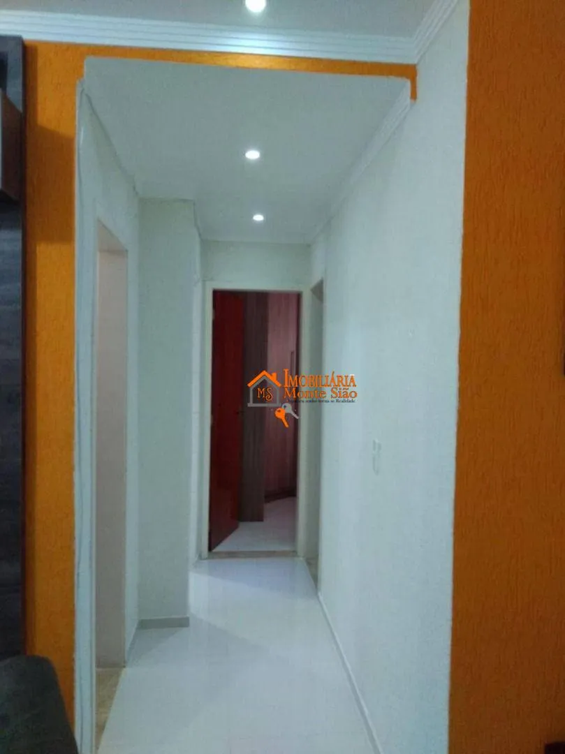 Imagem Apartamento com 2 dormitórios à venda, 54 m² por R$ 239.000,00 - Cidade Soberana - Guarulhos/SP