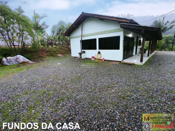 Imagem Sítio a venda em Major Gercino, tem casa de alvenaria com 2.500m² aproximadamente de área de plantio. De fácil acesso, 5Km do centro do Major Gercino