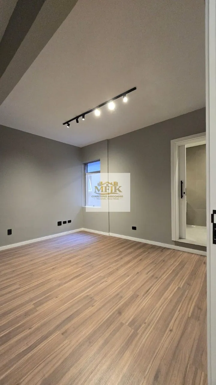 Imagem Venda de Apartamento no Centro de Curitiba-PR: 3 quartos, 2 suítes, 1 sala