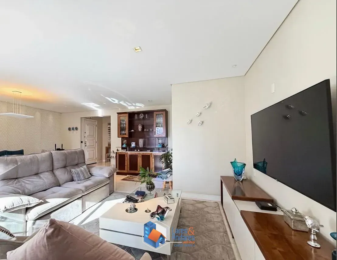 Imagem Apartamento para venda em Moema com 3 quartos, sendo 3 suítes, 140m²