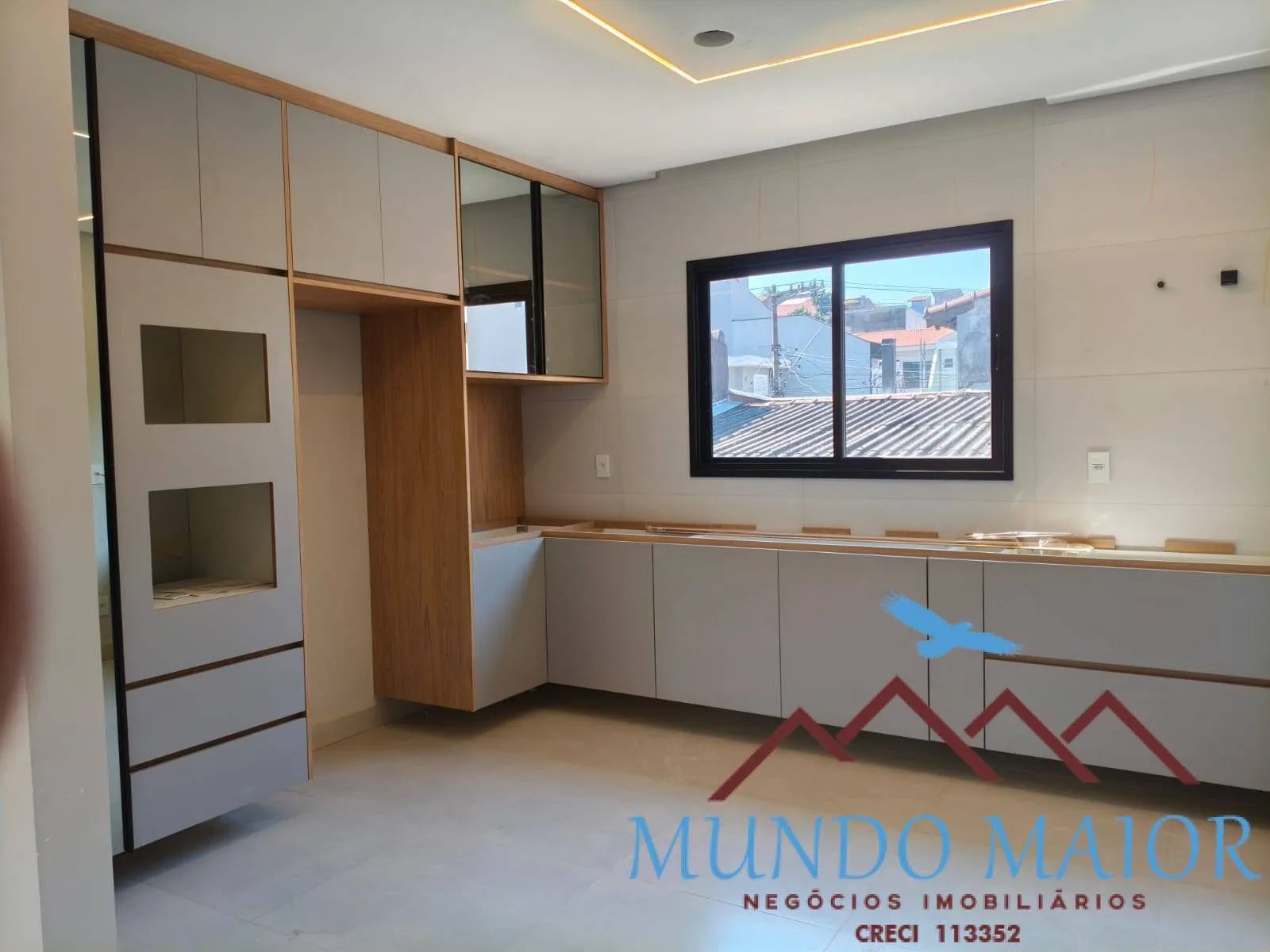 Imagem Sobrados 2 Suítes com Closet -Água Aquecida -Mobiliados - Jd. Santo Alberto