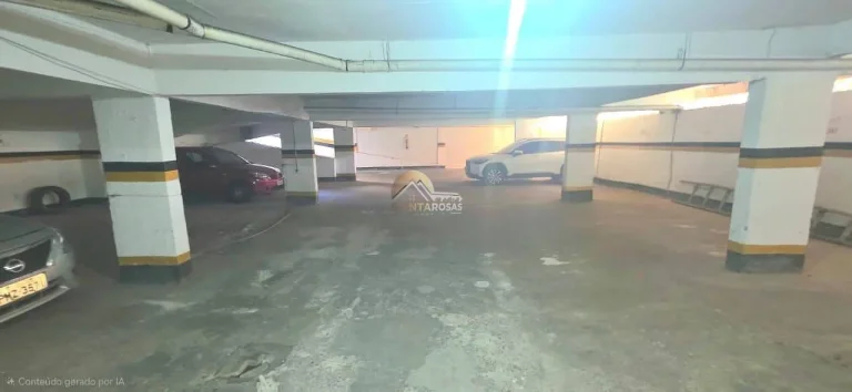 Imagem Sala comercial reformada, andar alto e vista livre. Copa e banheiro. Condomínio baixo. Em Brotas, p