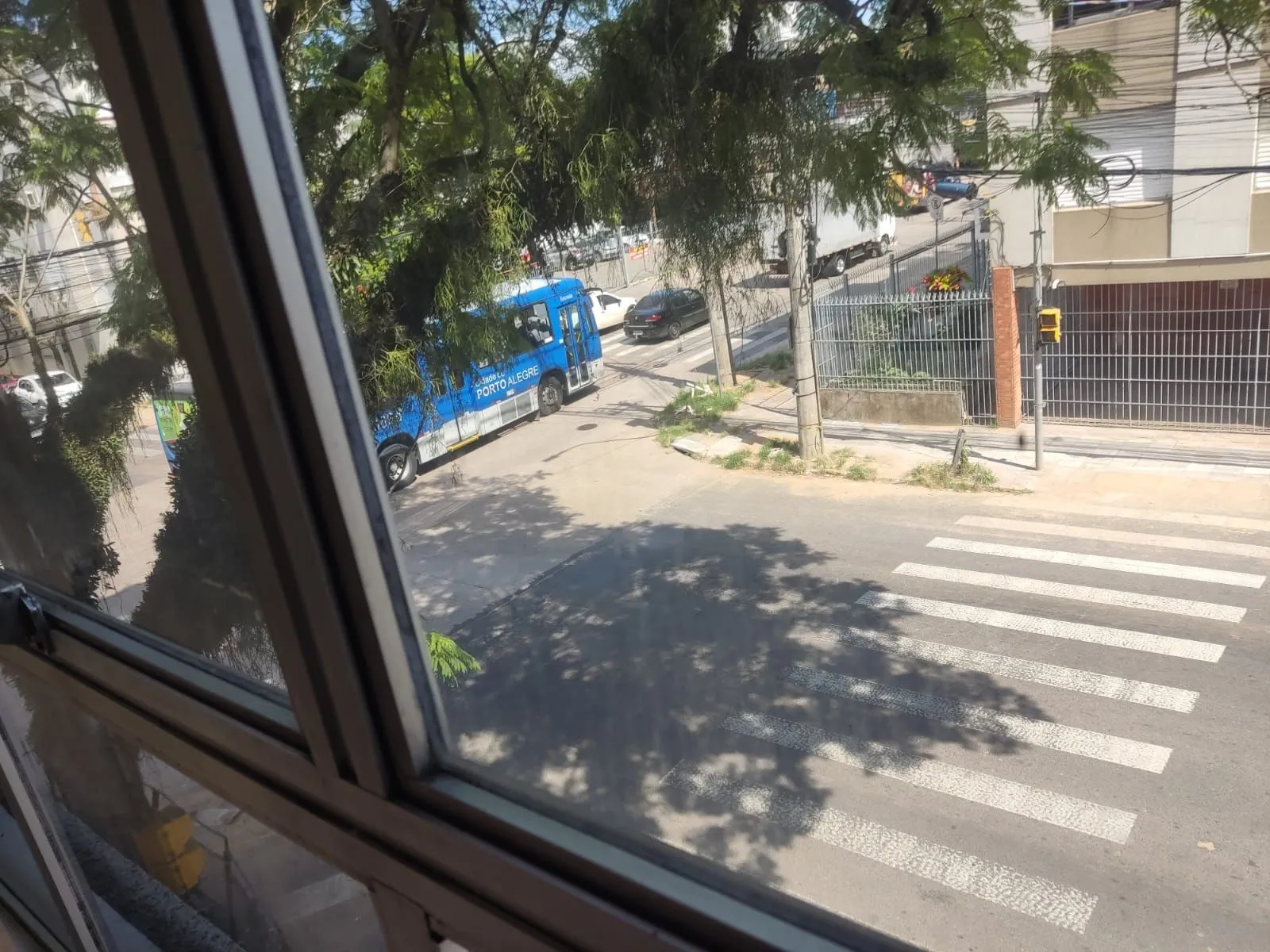Imagem MÁFFER IMÓVEIS ALUGA - SALA COMERCIAL NA PERNAMBUCO | FLORESTA