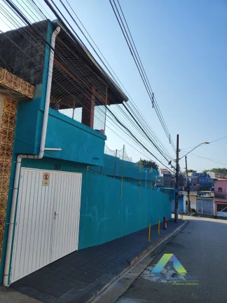 Foto do imóvel SANTO ANDRÉ Sobrado 260 metros, 2 dormitórios, 3 vagas, ótima localização excelente valor !!!