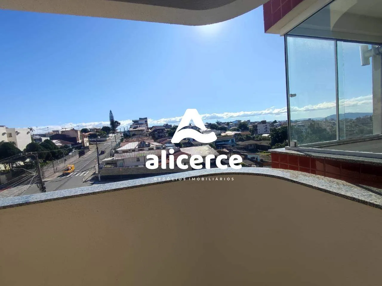 Imagem Apartamento à venda com 2 quartos 2 suítes, 97,08m² em Capoeiras Florianópolis