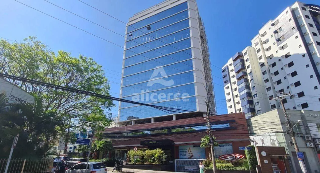 Imagem Sala à venda com 1 quarto , 41,7m² em Centro Florianópolis