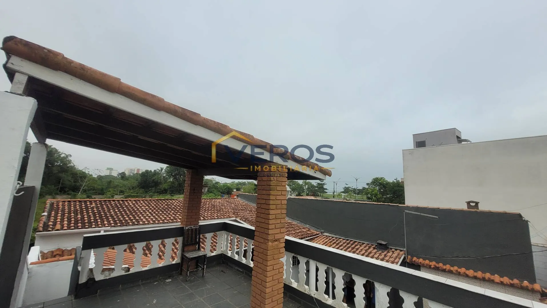 Imagem Casa à venda com vista para o mar no Bairro Aruã I 3 Dormitórios