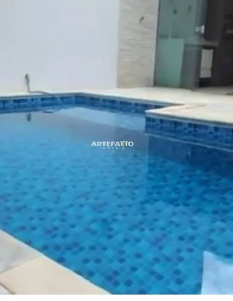 Imagem CASA COM PISCINA NO MENEGHETTI