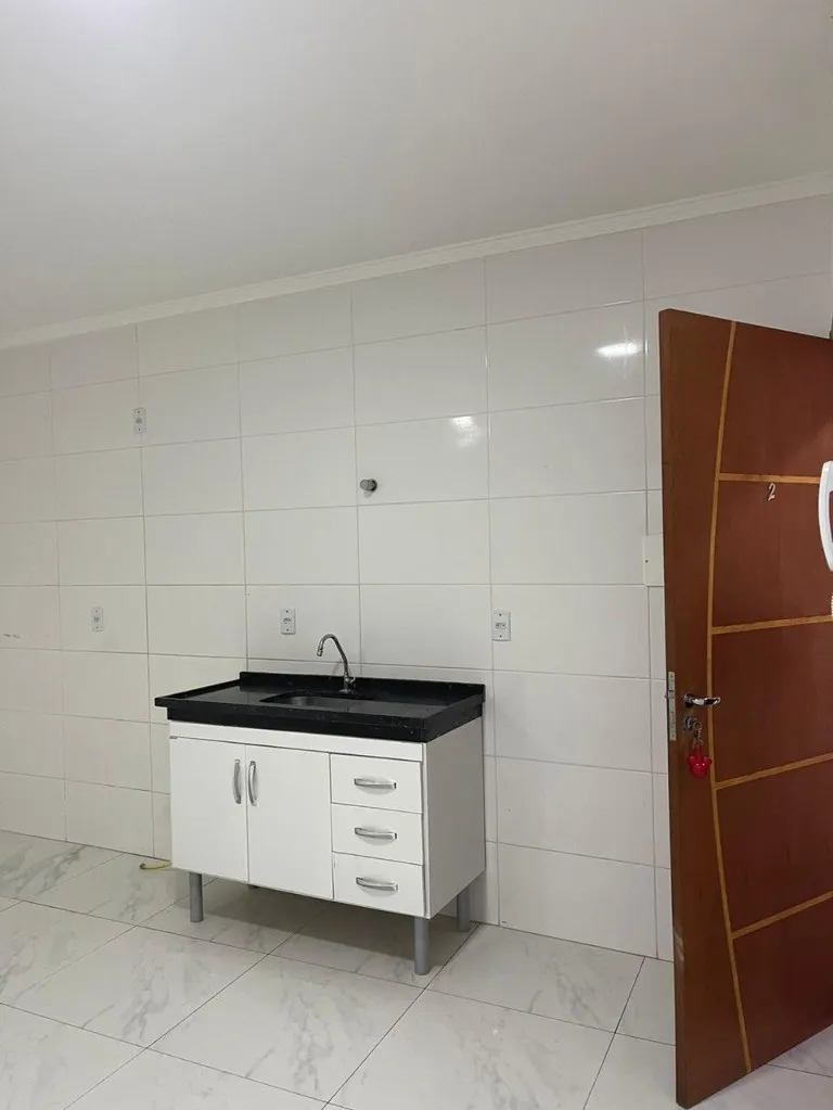 Imagem Apartamento sem condomínio à venda em Santo André-SP na Vila Linda: 2 quartos, 1 banheiro, 1 vaga de garagem, 48,00 m² de área.