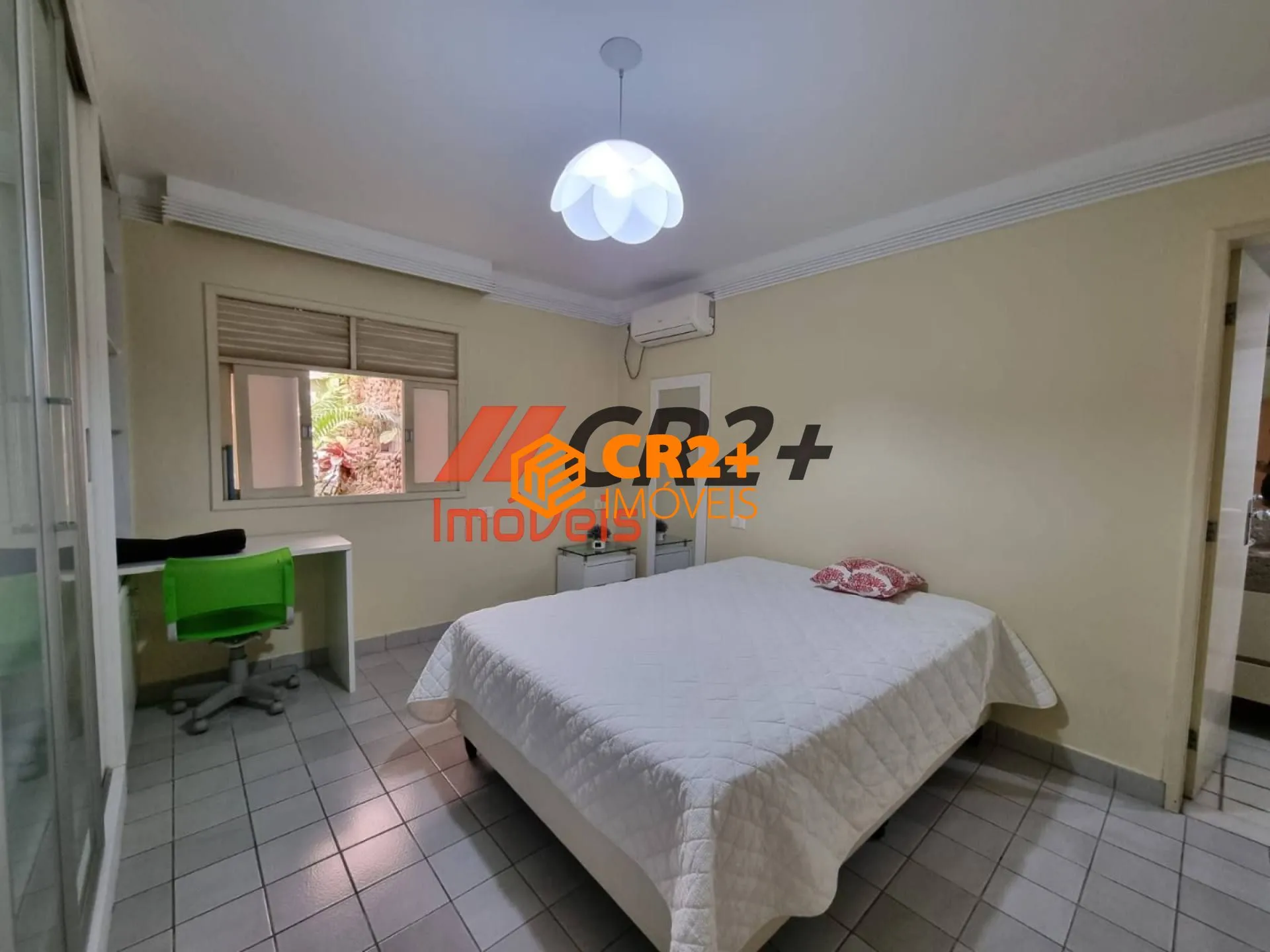 Imagem Casa incrível ! 980m² - 4 quartos e área gourmet na Imbiribeira