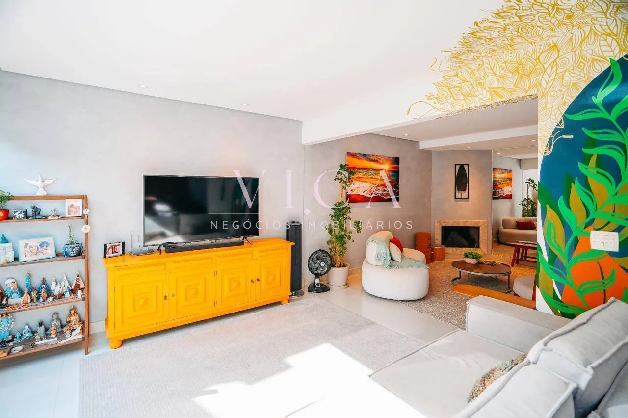Imagem Casa com 3 dormitórios, 180m² a venda por R$ 2.300.001 - Tamboré Alphaville