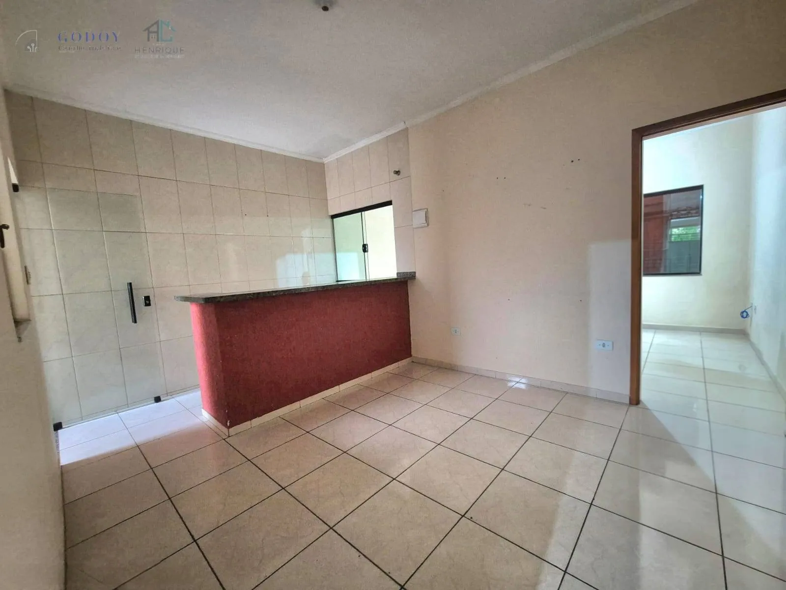 Imagem Excelente Casa no Mombaça com Suíte