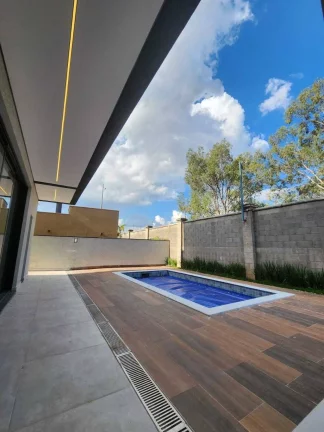 Imagem Casa incrível com 3 dormitórios - Alphaville 3 em Votorantim