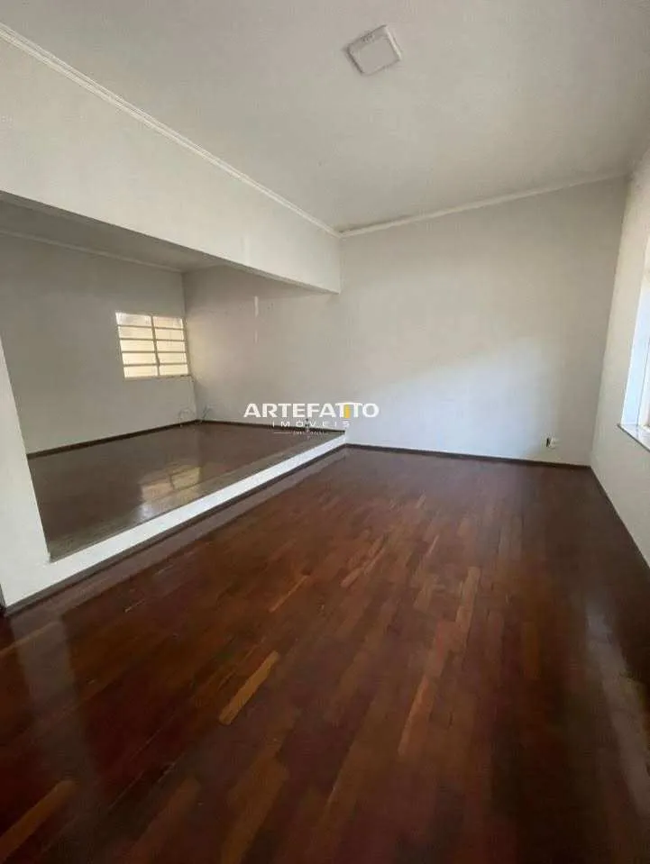 Imagem Casa à venda em Franca, Vila Nossa Senhora das Graças, com 3 quartos, 142m2