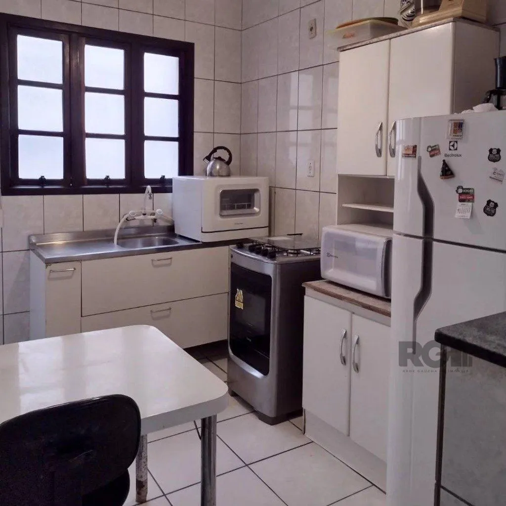 Imagem Apartamento no bairro Auxiliadora de 2 dormitórios ( 1 suíte)