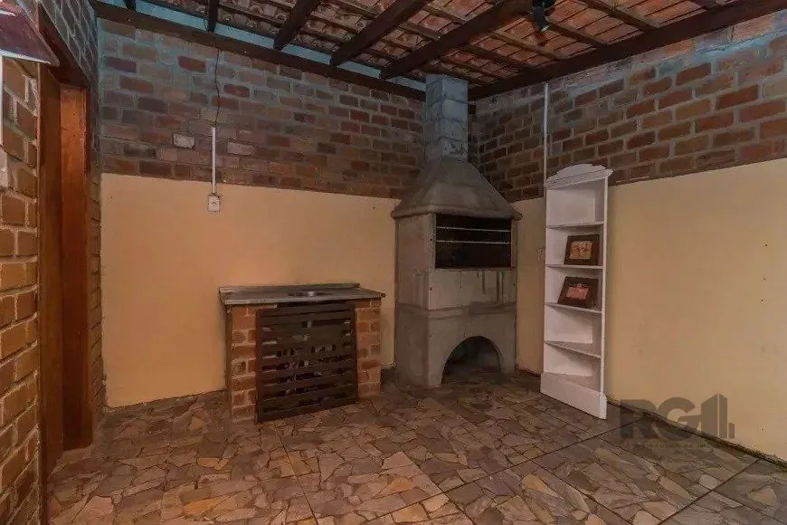 Imagem Casa 110m² - 3 dormitórios, 1 vaga no bairro Aberta dos Morros