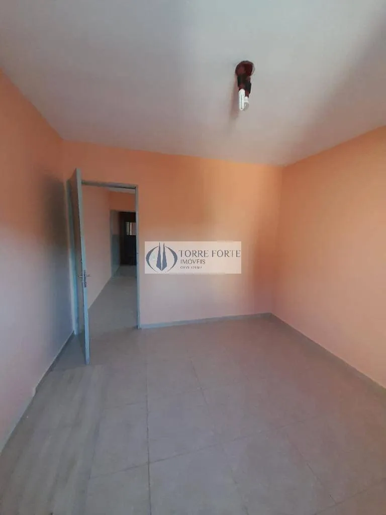 Imagem Casa com 2 dormitorios 1 vaga , quintal na Chacara Belenzinho.