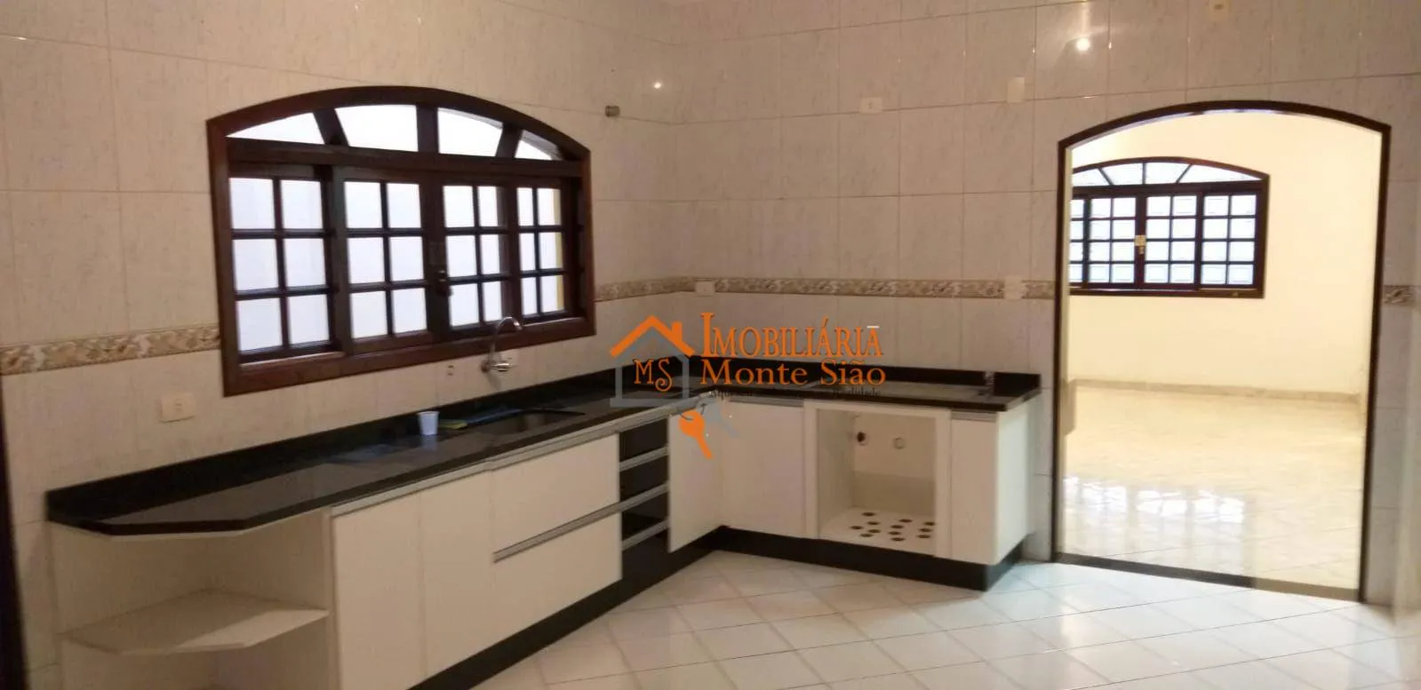Imagem Casa com 3 dormitórios à venda, 220 m² por R$ 650.000,00 - Parque Continental II - Guarulhos/SP