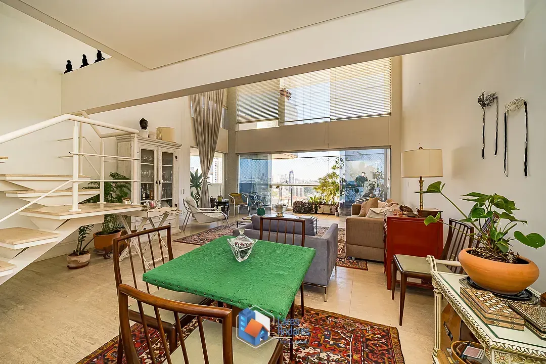 Imagem Duplex para venda e locação em Perdizes com 4 quartos, sendo 2 suítes, 222m²