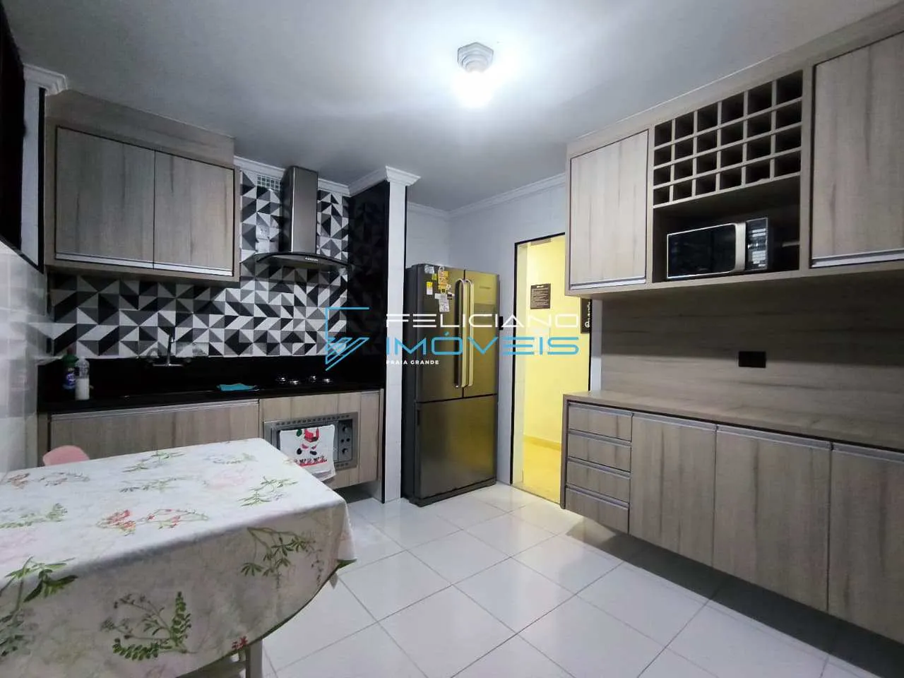 Imagem Casa com 4 quartos, Flórida, Praia Grande - R$ 2.35 mi, Cod: 7548