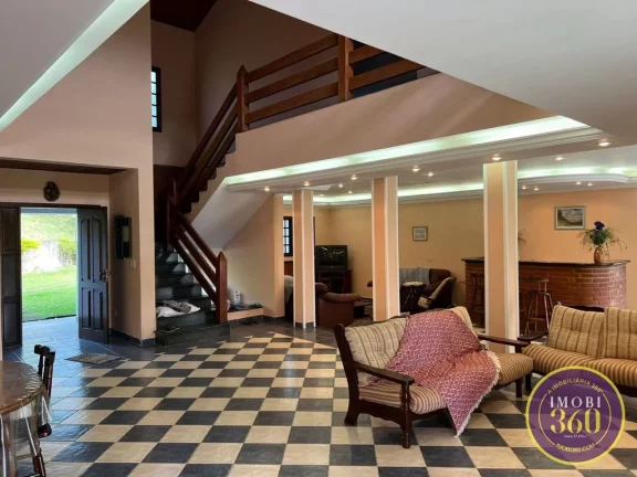 Imagem Oportunidade Única: Linda Chácara de 2.000m² à Venda