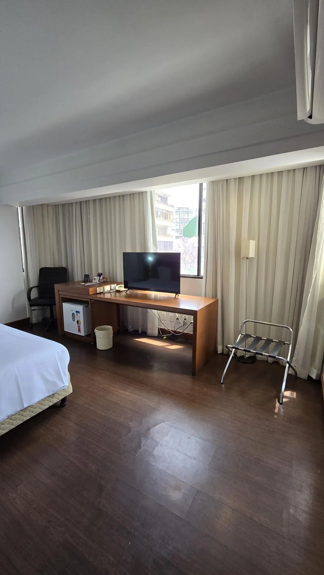 Imagem Flat em frente ao Parcão, na Comendador Caminha.