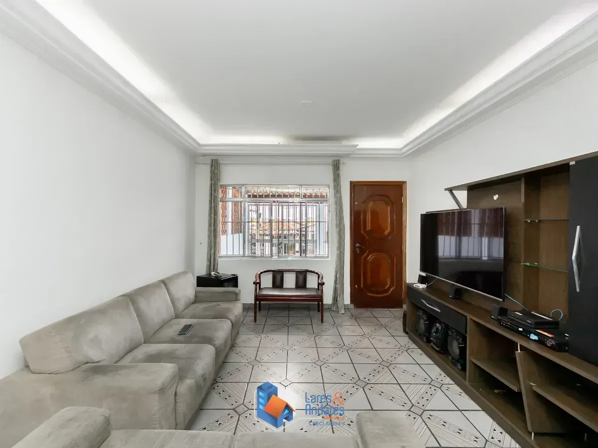 Imagem Sobrado para venda em Cidade Ademar com 3 quartos, sendo 1 suíte, 130m²