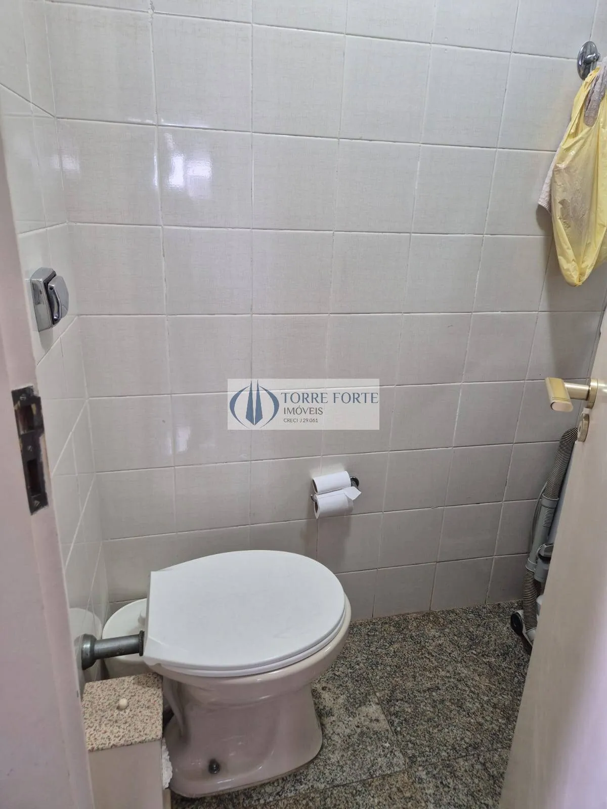 Imagem Ótimo apartamento, 184 m² 4 dormitórios sendo 3 suítes 3 vagas de garagem