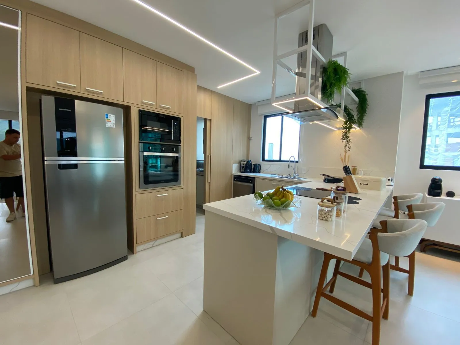 Imagem Apartamento com vista para o mar à venda com 135m2 por R$ 3.000.000,00