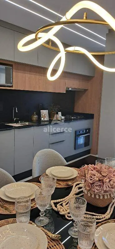 Imagem Apartamento à Venda - 3 Dormitórios I 1 Suíte I Sacada com Churrasqueira I Bairro Roçado - São José/SC