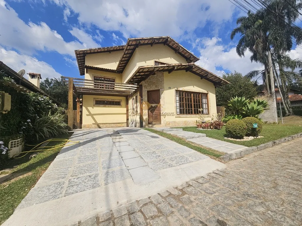 Foto do imóvel Casa em Condomínio para Venda em Teresópolis / RJ em Estrada José Gomes da Costa Júnior