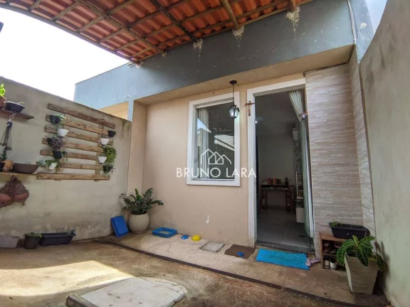 Imagem Casa à venda em Igarapé MG, bairro Canarinho.