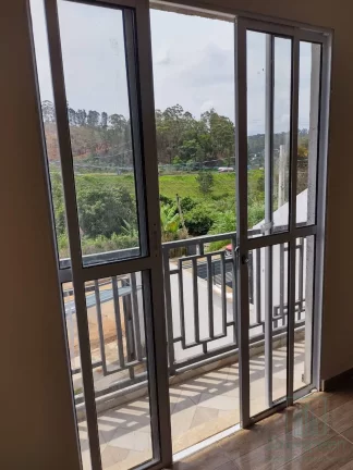 Imagem Casa com 2 Quartos à Venda - 85m² em Terra Preta