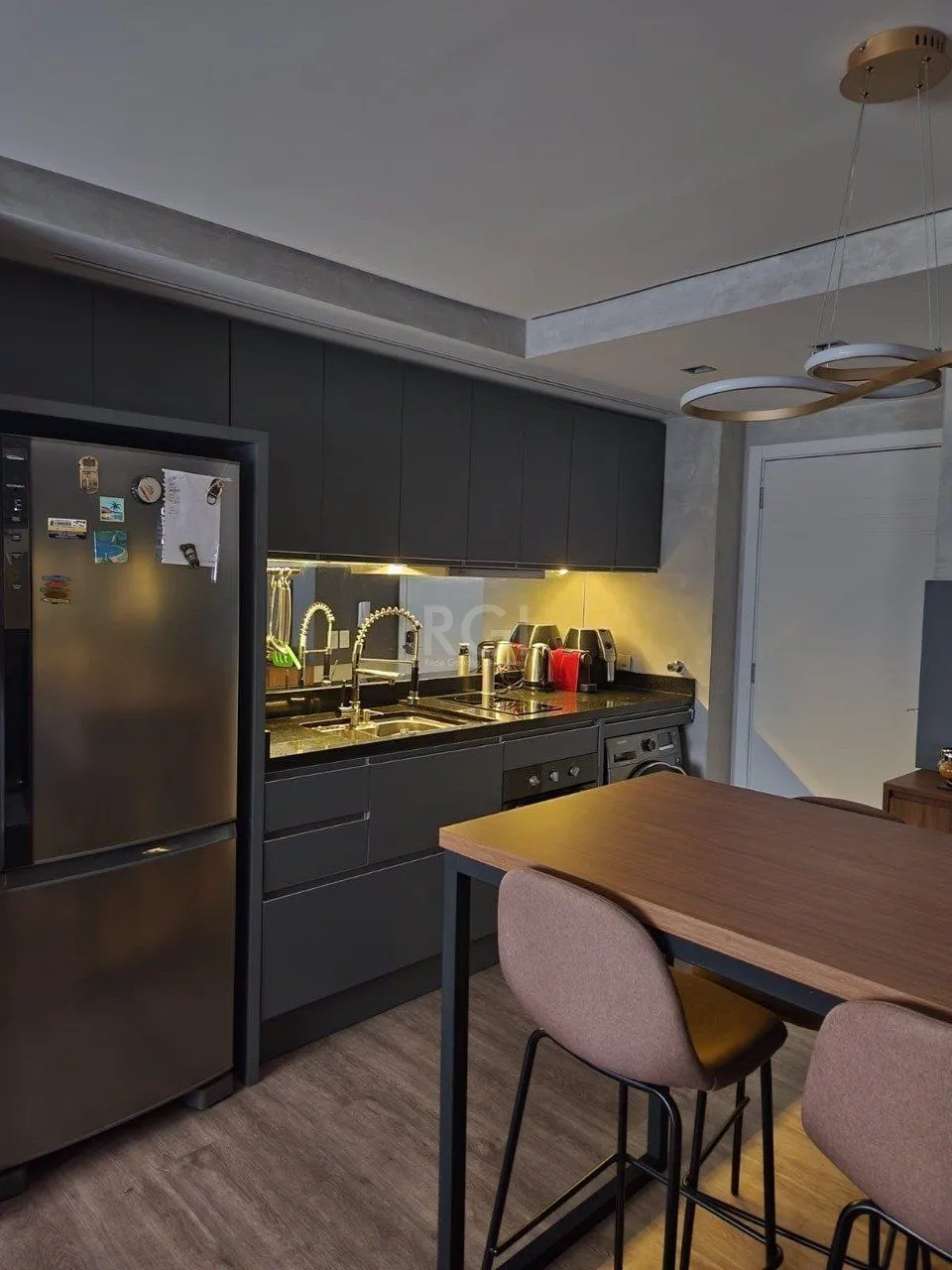 Imagem Apartamento para Venda - 40m², 1 dormitório, 1 vaga - Chácara das Pedras