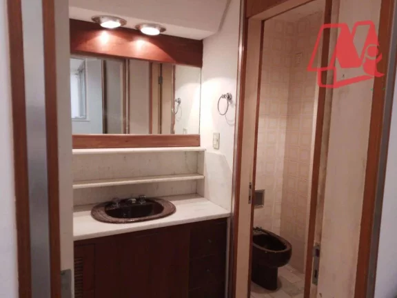 Imagem Casa, 371 m² - venda por R$ 1.300.000,00 ou aluguel por R$ 11.938,38/mês - Auxiliadora - Porto Alegre/RS