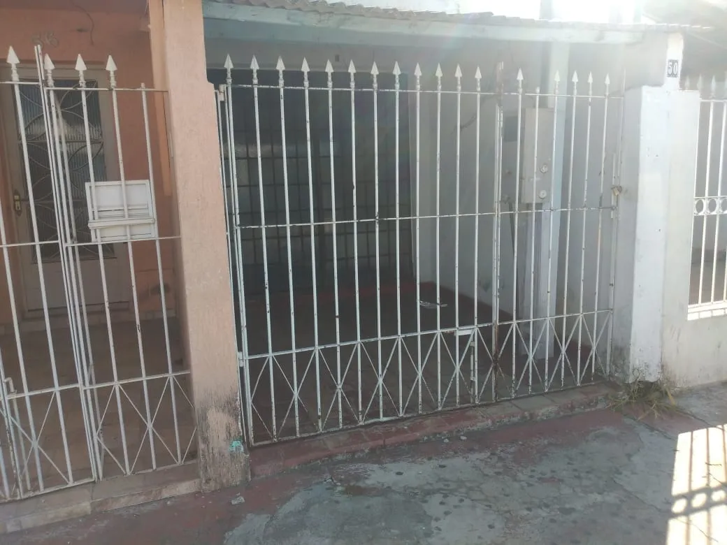 Foto do imóvel Casa à venda 2 Quartos, 300M², São Benedito, Pindamonhangaba - SP