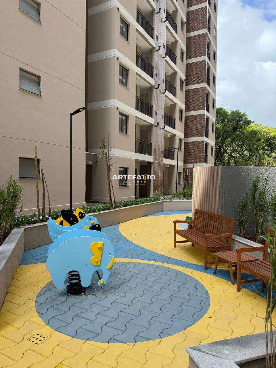 Imagem Apartamento novo com vaga e com 2 quartos , andar alto
