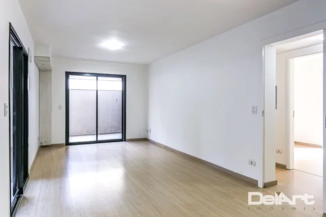 Imagem Apartamento térreo com 02 gardens - Bairro Bigorrilho - 122m2 privativos + 122 de gardens - R$ 1.100.000,00