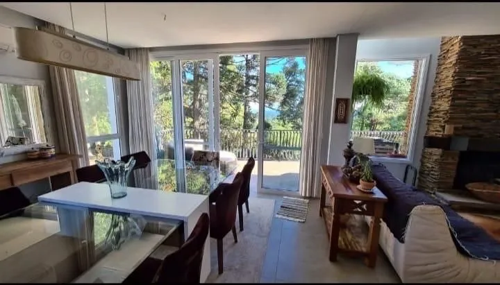 Imagem Casa com 5 quartos em condomínio fechado na Cidade de Canela/RS