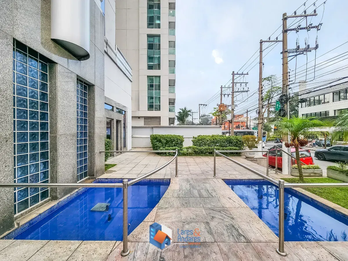 Imagem Conjunto comercial para venda em Santo Amaro, 70m²
