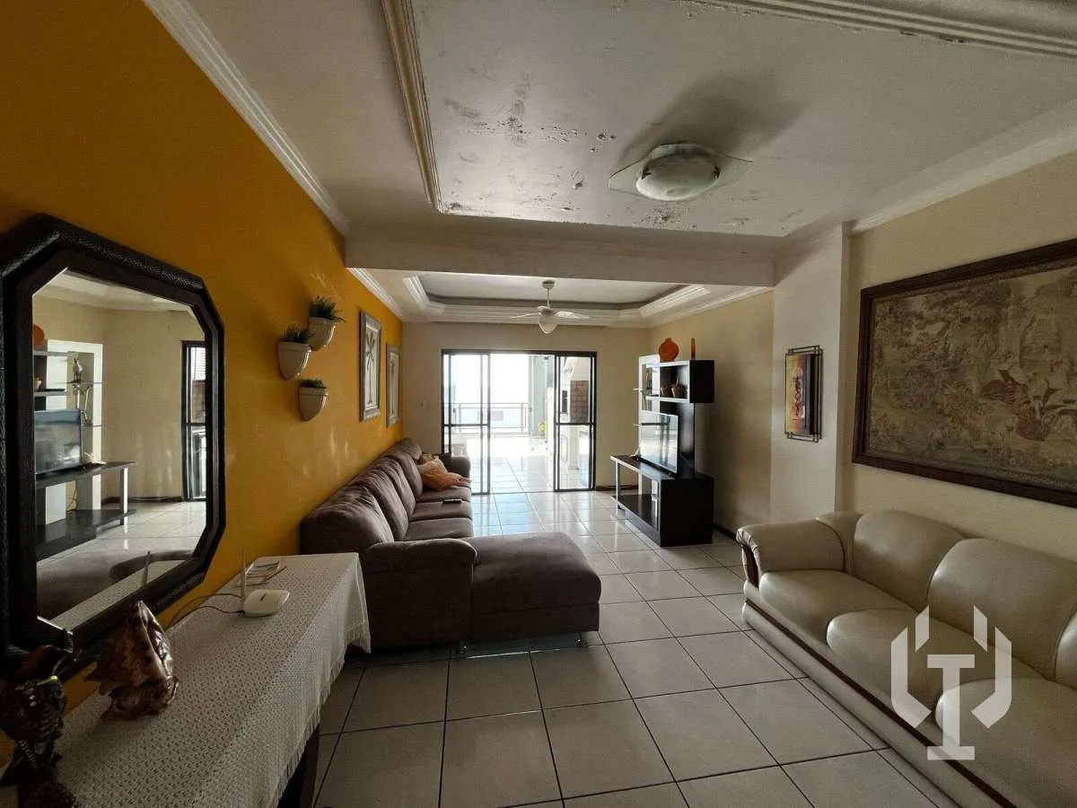 Imagem Cobertura Duplex Frente Mar Pronta para Morar em Meia Praia Itapema