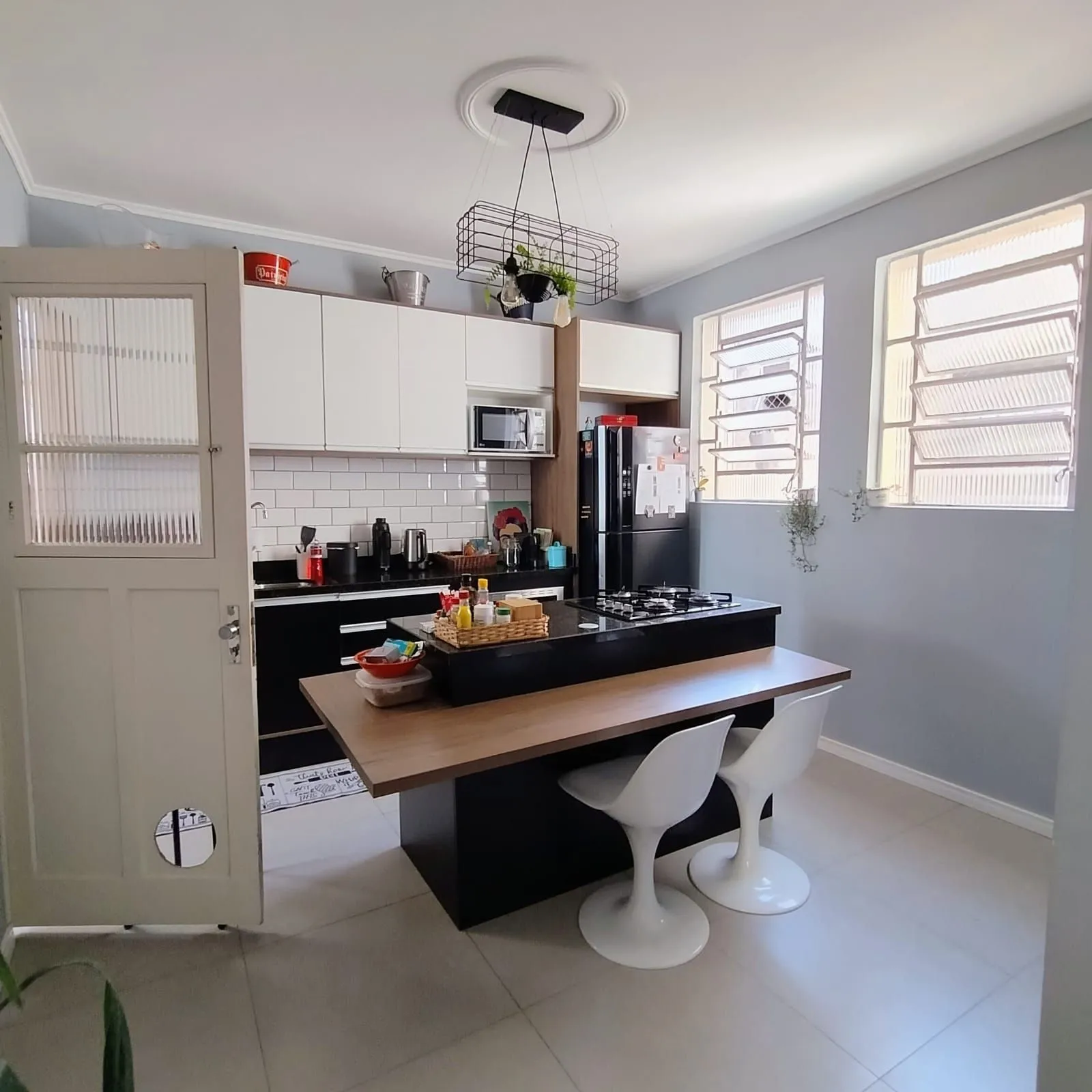 Imagem Apartamento Amplo e Reformado em Frente a Faculdade de Medicina (UFRGS)