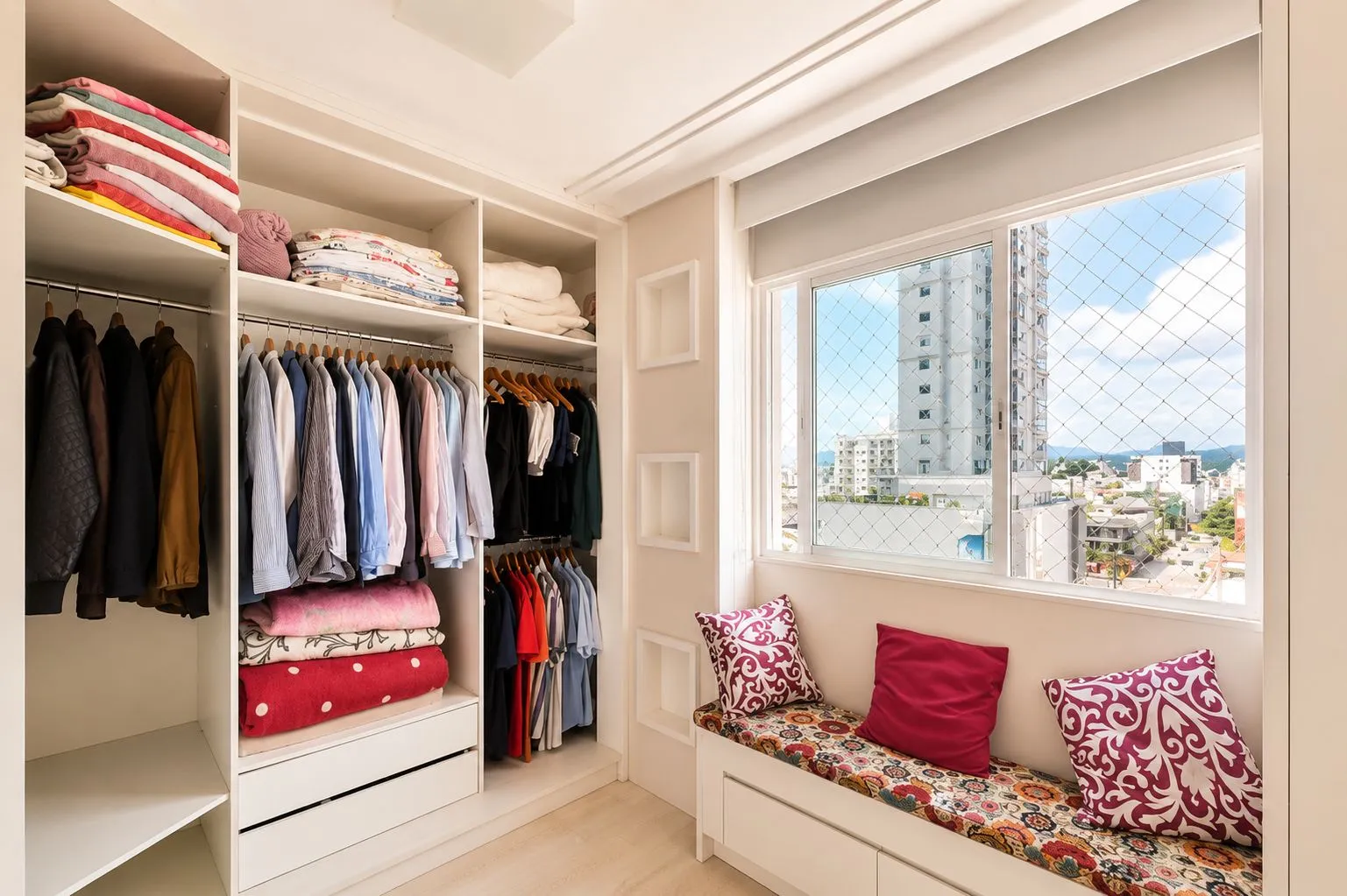 Imagem Apartamento à venda com 100m2 por R$ 1.600.000,00