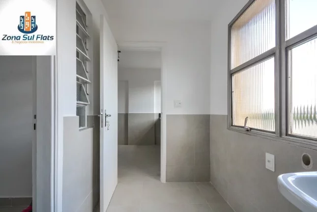 Imagem Apartamento à Venda Na Vila Olímpia Com 2 Dormitórios e 1 Vaga - Reformado!