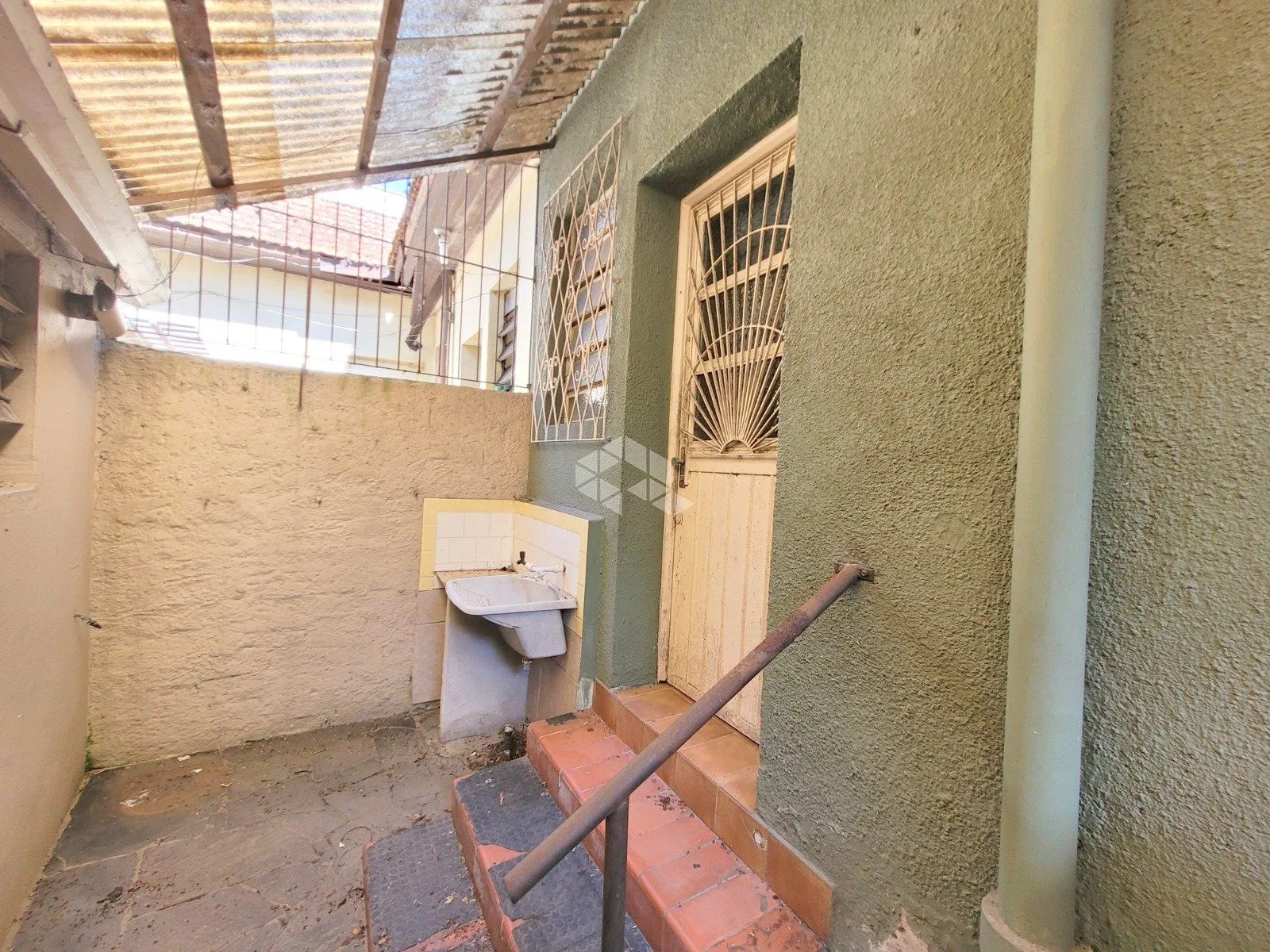 Imagem Duplex à venda em Porto Alegre, Jardim Botânico, com 3 quartos, 130m2